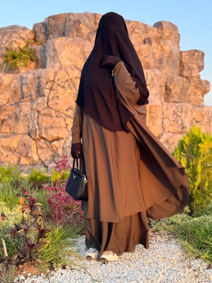 ⁦جلباب الفراشة الملكي⁩ - الصورة ⁦7⁩